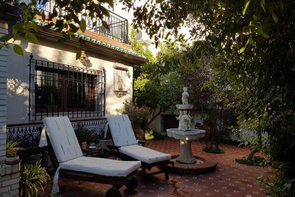 Casa con jardín GRANADA, fácil aparcamiento calle Esterno foto